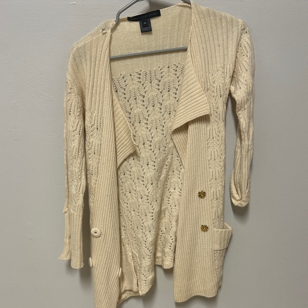 Elegant Cream Women's Sweater 60% wool 40% cashmere